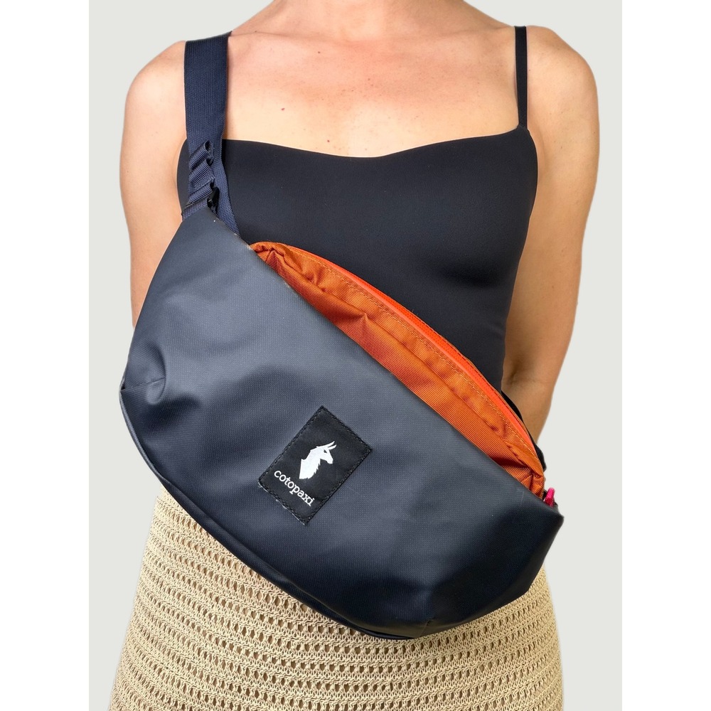 Cotopaxi Coso 2L Hip Pack Black Orange Crossbody Waist Bag Belt Sling